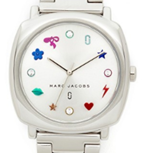 Marc Jacobs Accessories - NWT Marc Jacobs Silver Mandy Watch